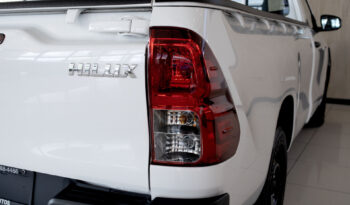 
									Toyota Hilux 2023 1 CAB. 4X2 lleno								