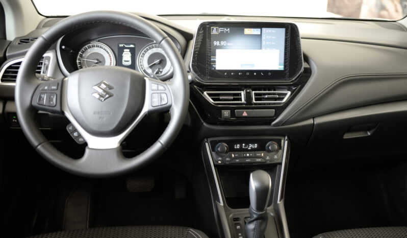 								Suzuki SX4 2024 GLX S-CROSS lleno									