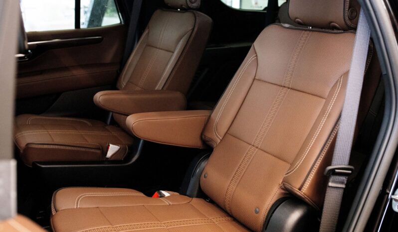 
								CHEVROLET TAHOE 2025 HIGH COUNTRY lleno									