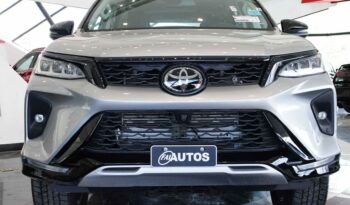 
									TOYOTA FORTUNER 2025 DIAMOND lleno								