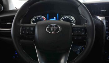 
									TOYOTA FORTUNER 2025 DIAMOND lleno								