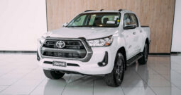 TOYOTA HILUX 2025 FULL 2.8 4×4