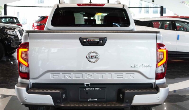 
								NISSAN FRONTIER LE 2025 lleno									