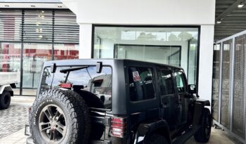 
									Jeep Wrangler Unlimited Sahara 2017 lleno								