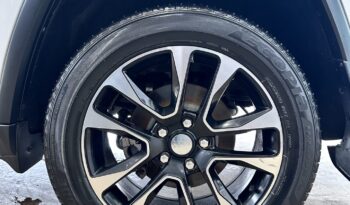 
									Jeep Grand Cherokee Limited 2017 lleno								
