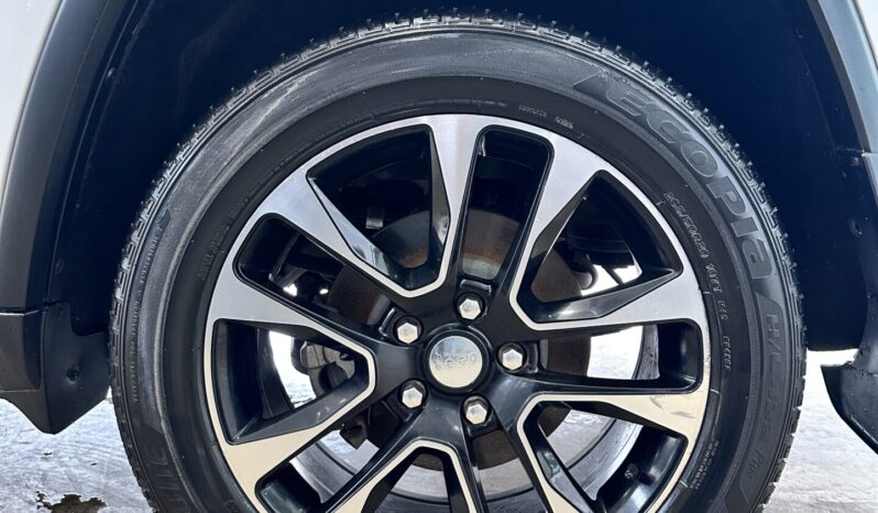 
								Jeep Grand Cherokee Limited 2017 lleno									