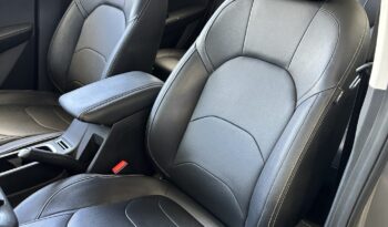 
									Chevrolet Captiva LT 2023 lleno								