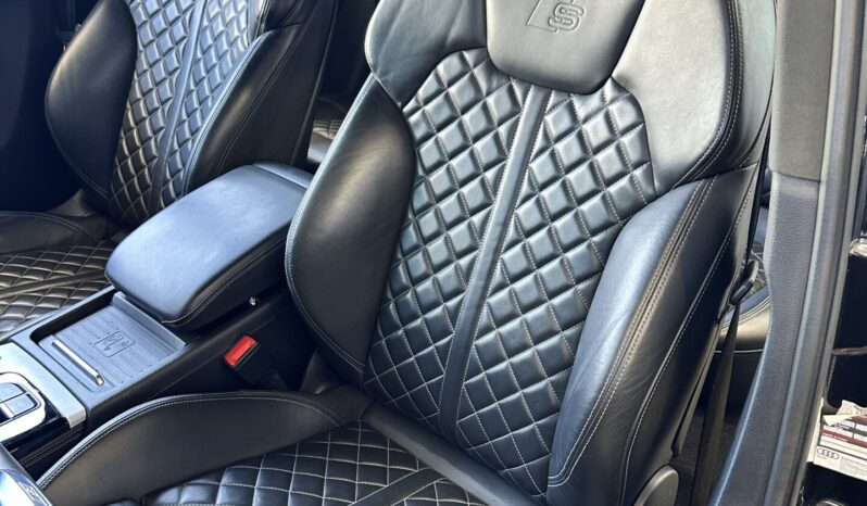 
								Audi Q5 S-Line 2021 lleno									