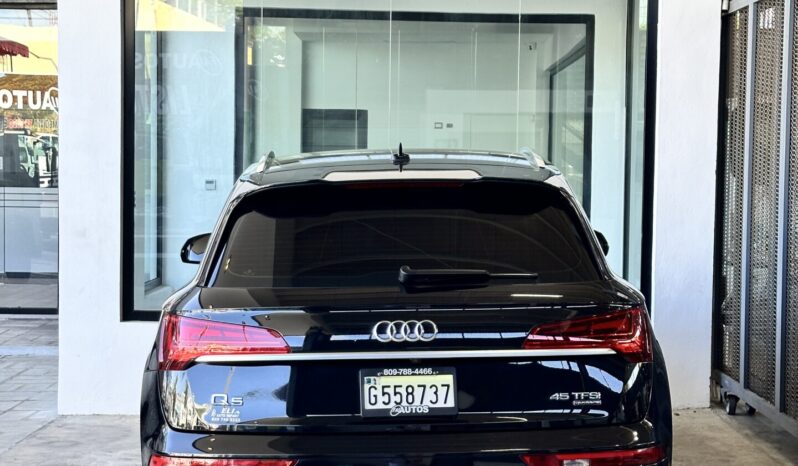
								Audi Q5 S-Line 2021 lleno									