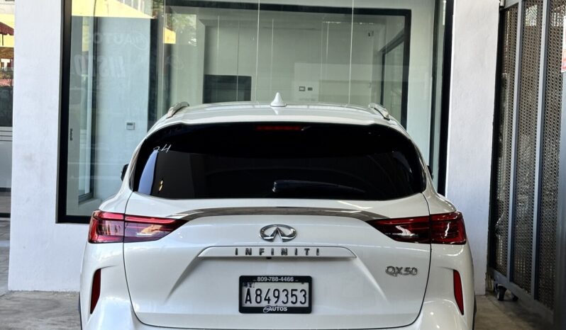 
								Infiniti QX-50 2019 lleno									