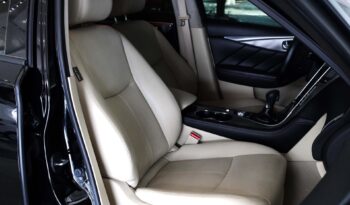 
									Infiniti Q50 2017 lleno								