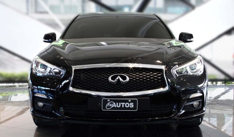 
								Infiniti Q50 2017 lleno									