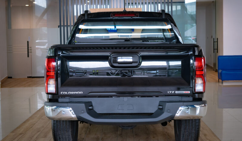 
								CHEVROLET COLORADO LTZ 2025 lleno									