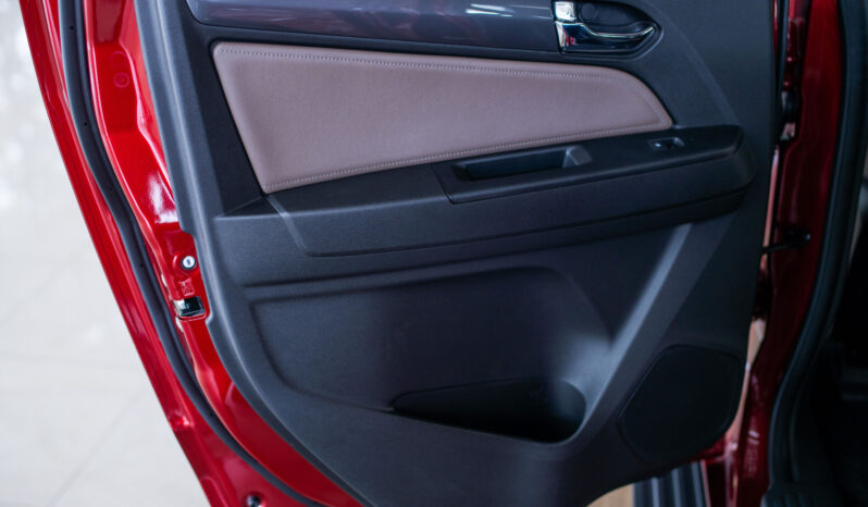 
								CHEVROLET COLORADO HIGH COUNTRY 2025 lleno									