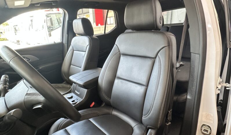 
								Chevrolet Traverse 2023 lleno									