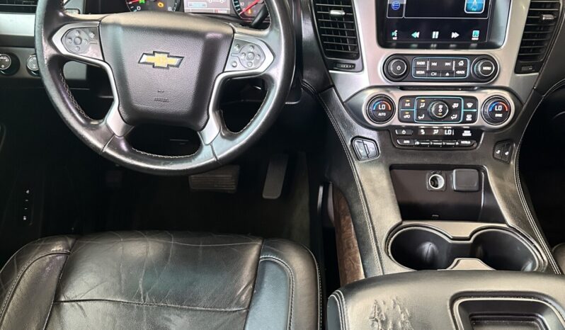 
								Chevrolet Tahoe LT 2015 lleno									