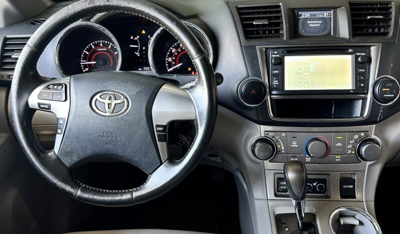 
								Toyota Highlander 2013 lleno									