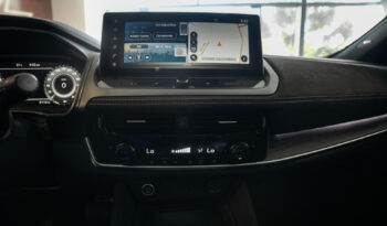 									Nissan Qashqai Exclusive 2025 lleno								