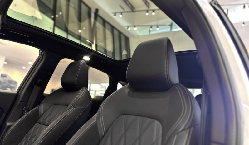 								Nissan Qashqai Exclusive 2025 lleno									