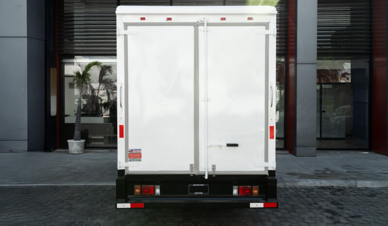 
								ISUZU TRAVIZ 4X2 FURGON 2026 lleno									