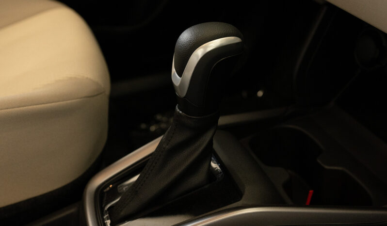 								SUZUKI DZIRE GLX 2026 lleno									