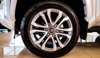 
									TOYOTA 4RUNNER LIMITED 2027 lleno								