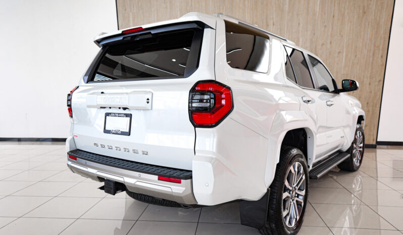
								TOYOTA 4RUNNER LIMITED 2027 lleno									